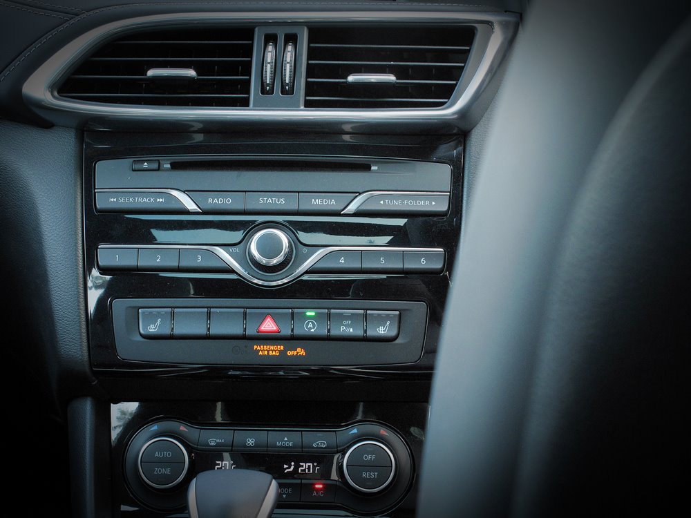 不一樣的演繹 Infiniti Q30 2.0t Sport AWD