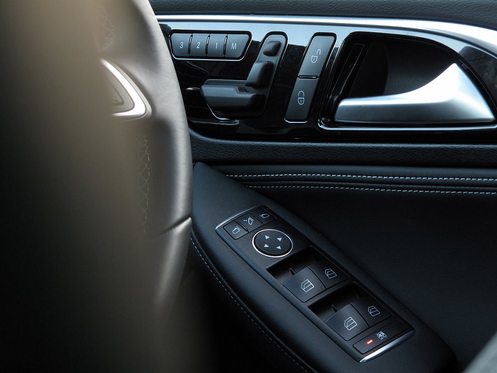 不一樣的演繹 Infiniti Q30 2.0t Sport AWD