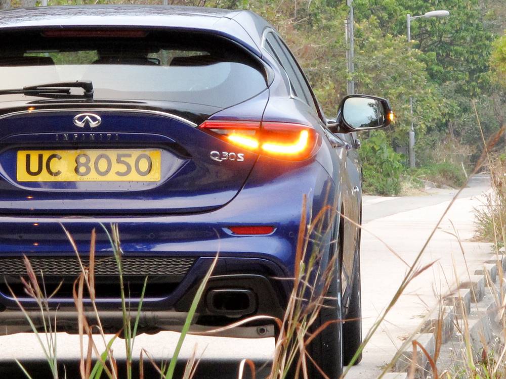不一樣的演繹 Infiniti Q30 2.0t Sport AWD