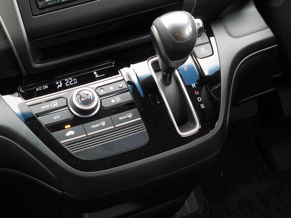 中庸多一啲 Honda Freed