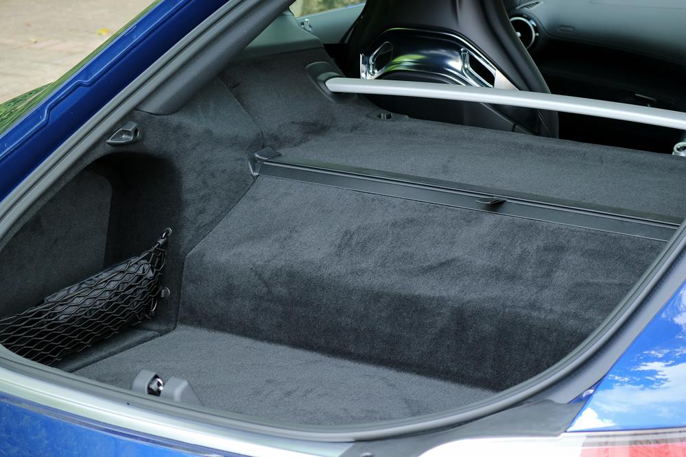 久違的機械質感嘶吼Mercedes-AMG GT S