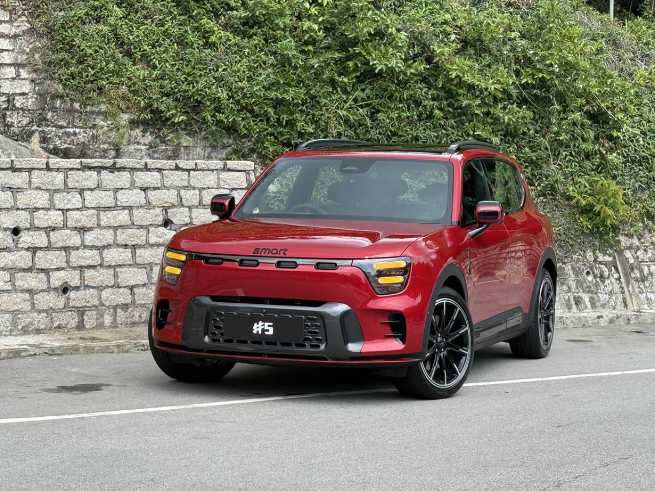 以多功能刺激購買慾 Smart #5 Brabus