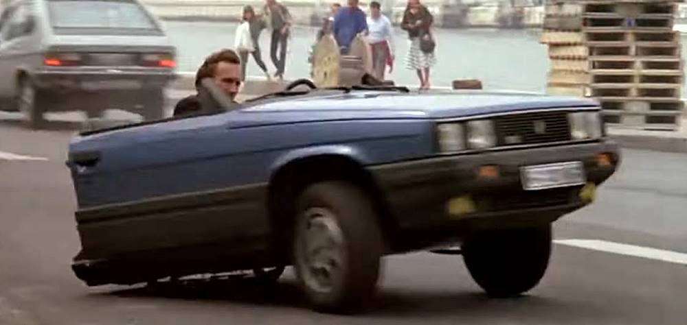 偷車慣犯羅渣摩亞 - 鐵金剛系列 09