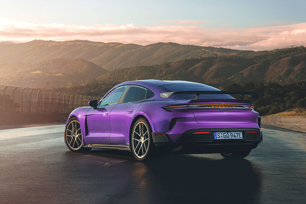 全新 Taycan Turbo GT：0～100km/h只需2.2秒