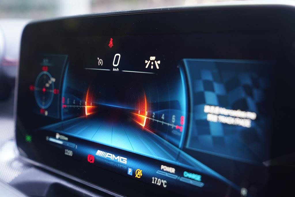 全新Mercedes-AMG C 43