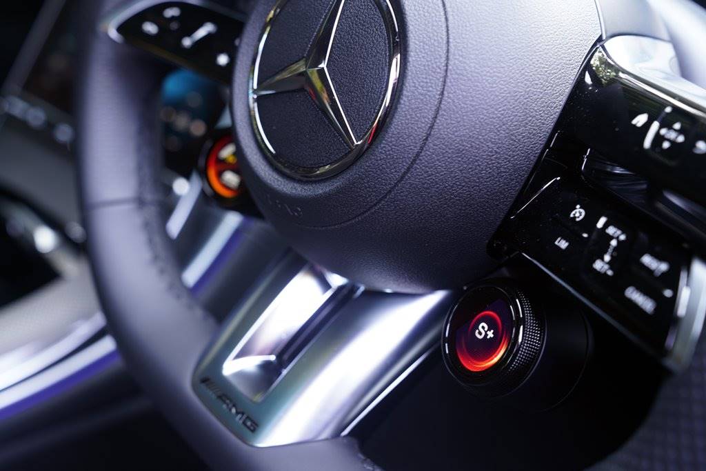 全新Mercedes-AMG C 43