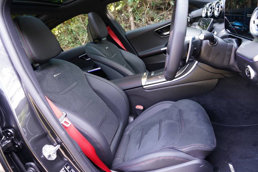 全新Mercedes-AMG C 43