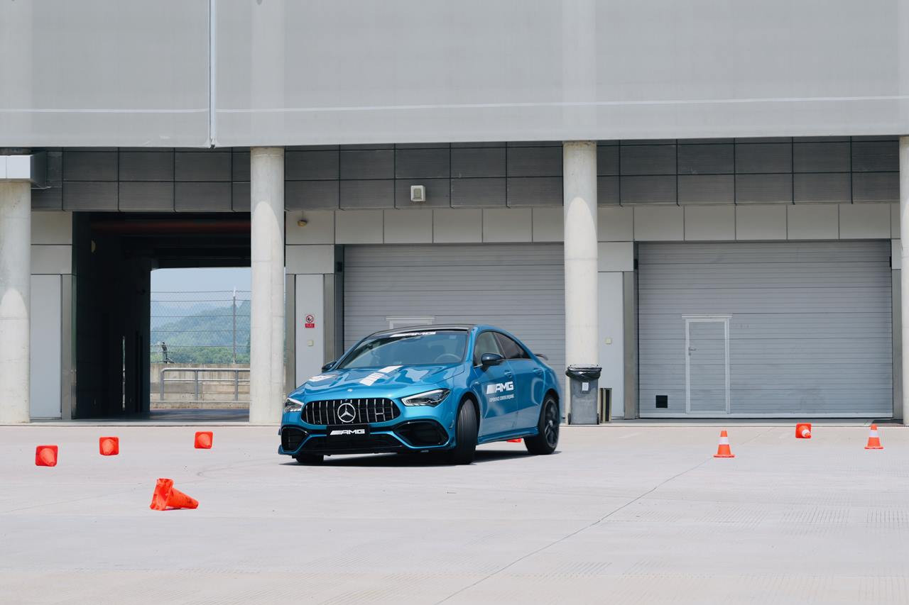 全球首個AMG體驗中心