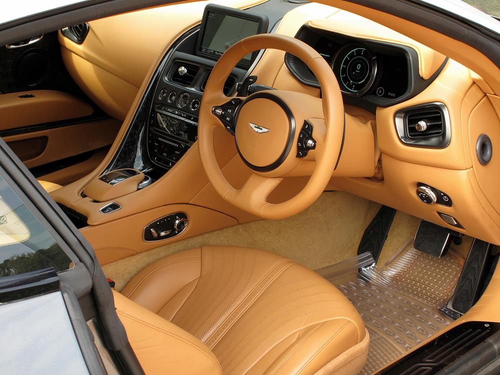 冰點冷酷 Aston Martin DB11