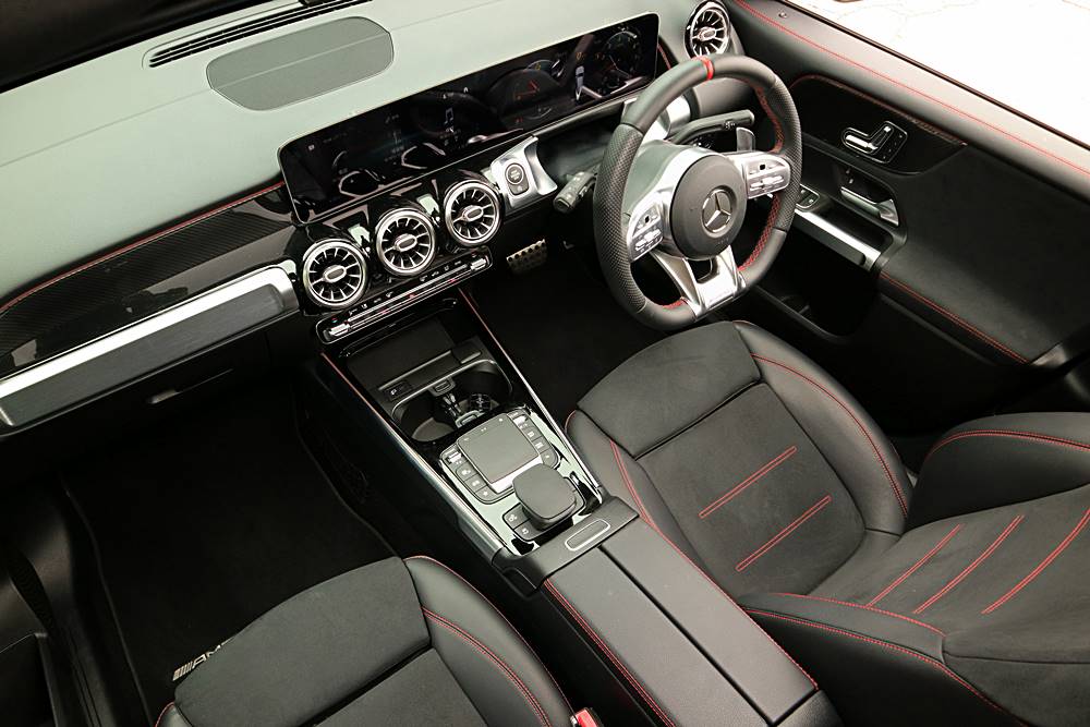 加強劑 Mercedes-Benz GLB 35 4MATIC