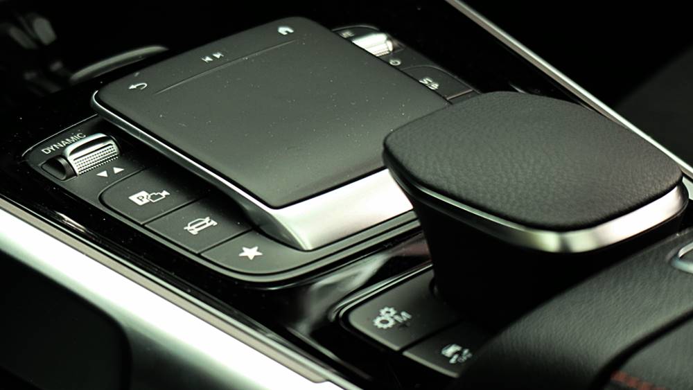 加強劑 Mercedes-Benz GLB 35 4MATIC