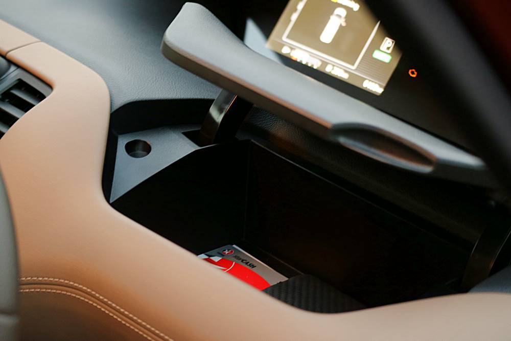 加櫈唔該 Nissan Serena Highway Star VIP