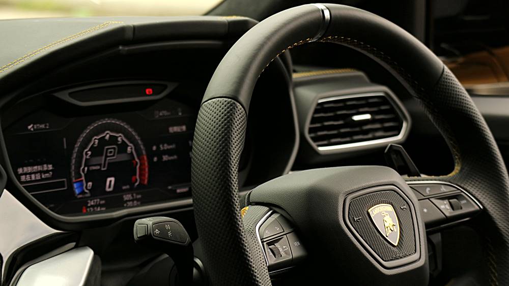 原牛重生 Lamborghini Urus