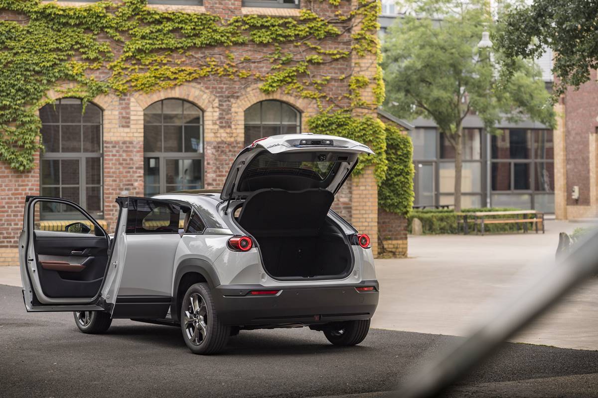 又要等多一年 Mazda MX-30 PHEV