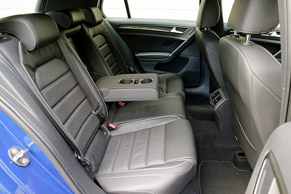 唔多夠喉 Volkswagen Golf R