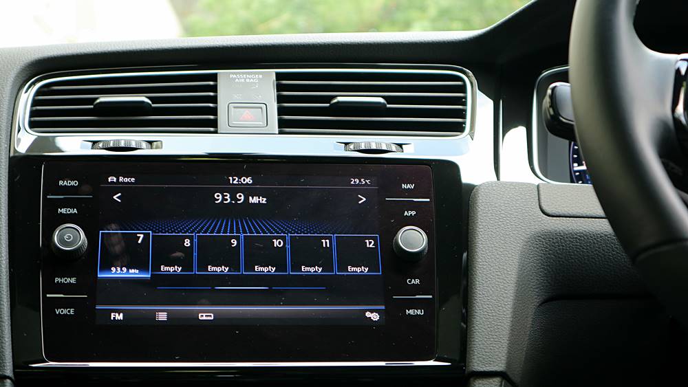 唔多夠喉 Volkswagen Golf R