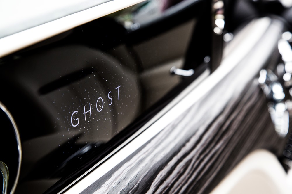 嘆英式下午茶的紳士 Rolls-Royce Ghost