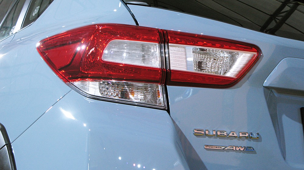 城市四驅小子 Subaru XV