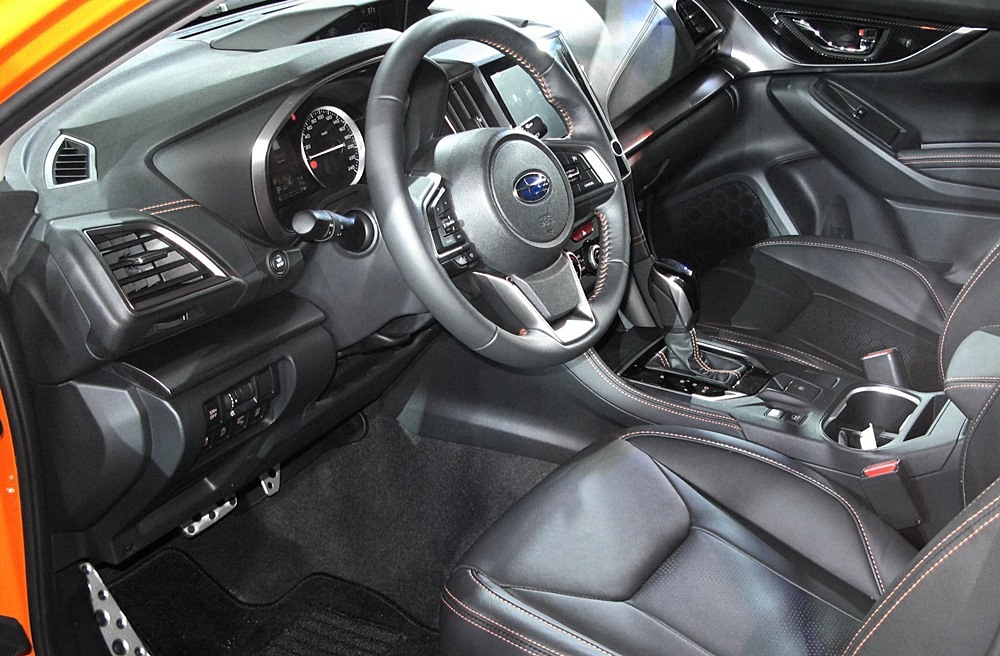 城市四驅小子 Subaru XV