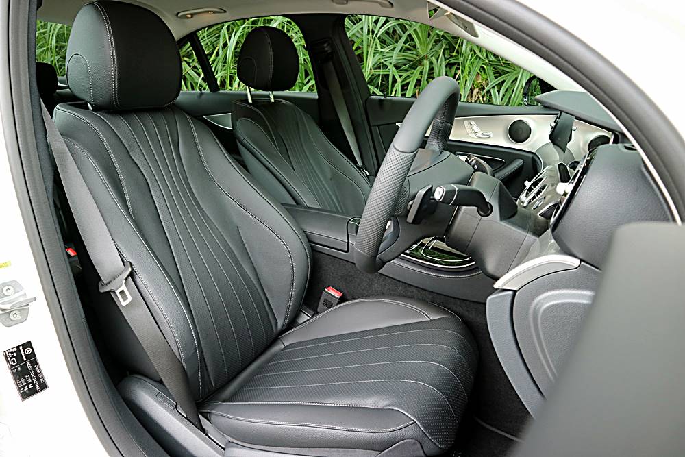 多出一分力 Mercedes-Benz E 250 Sedan