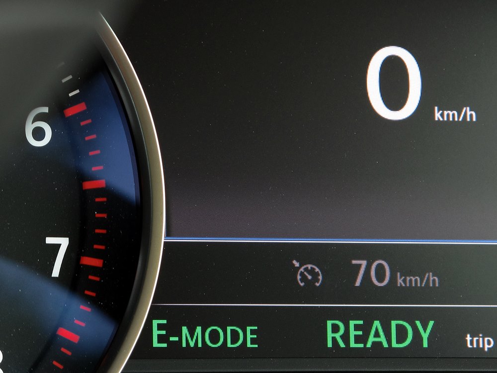 大力細食 Volkswagen Touareg Hybrid