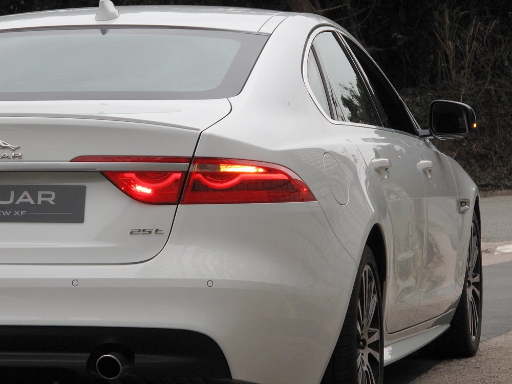 大貓有火 Jaguar XF 25T R-Sport