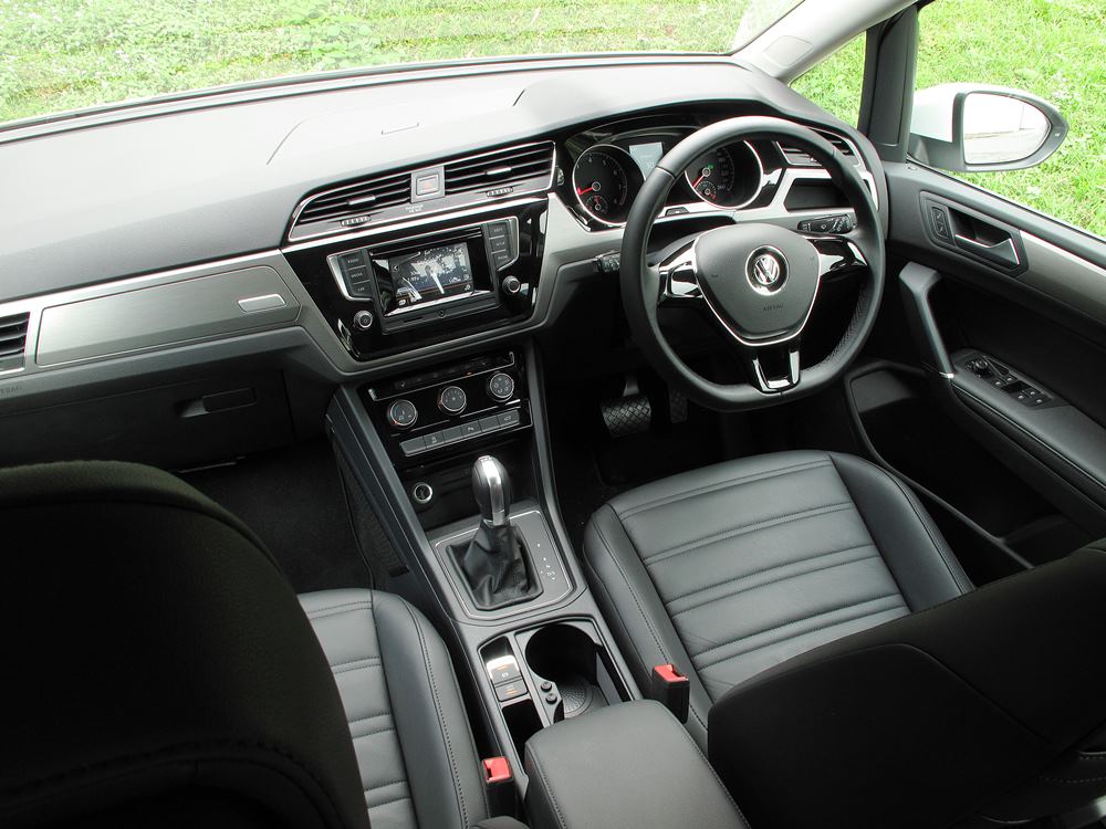 好得 Volkswagen Touran 280 TSI Life