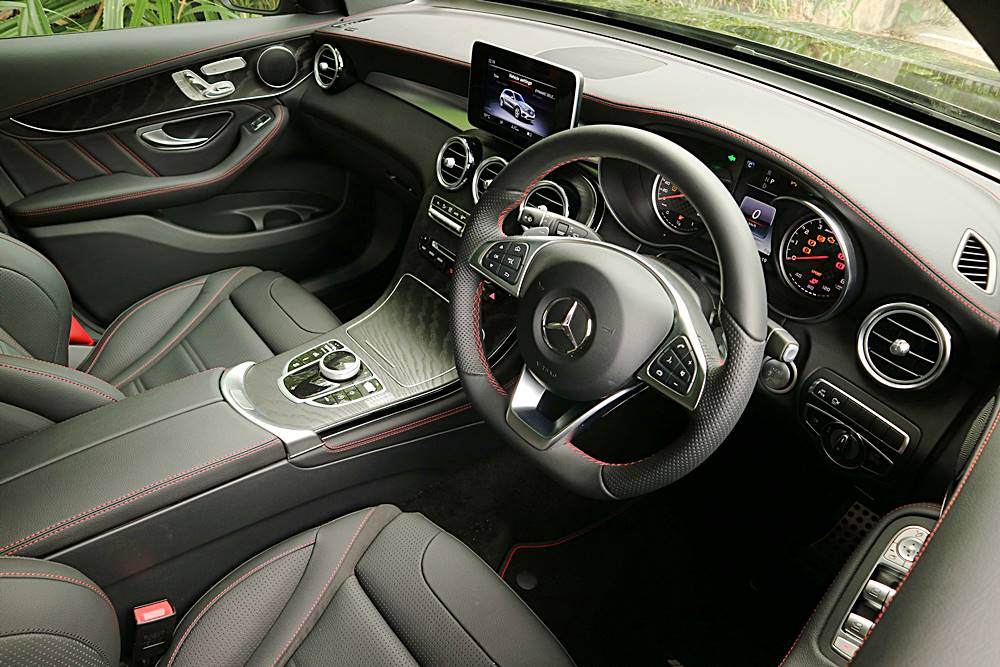 實用型的中度高性能 Mercedes-AMG GLC 43 4MATIC