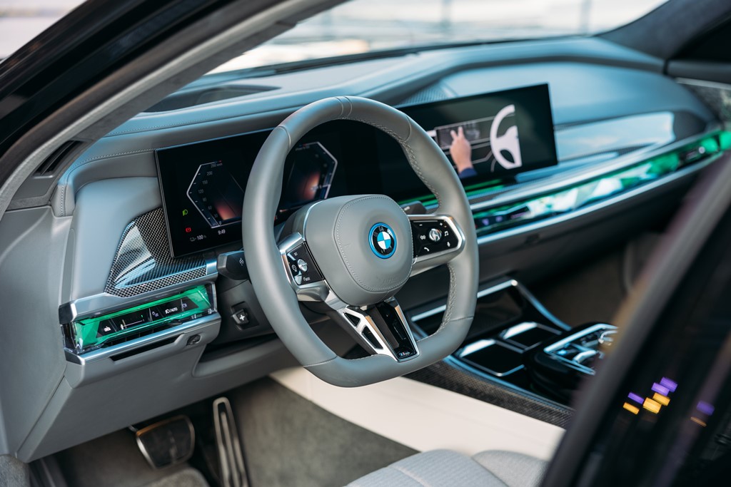 寶馬 i7純電旗艦房車正式在香港推出