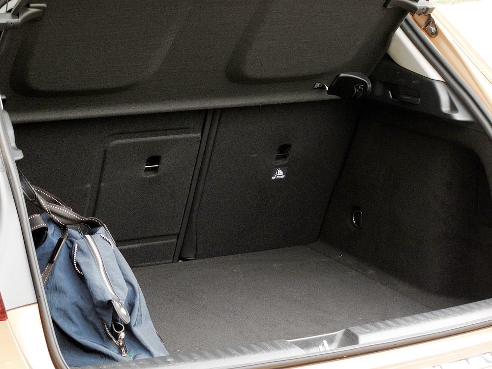 小改變粗獷 Mercedes-Benz GLA 200