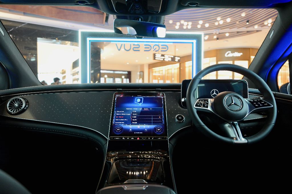 平治EQE SUV 350 4MATIC正式在香港推出