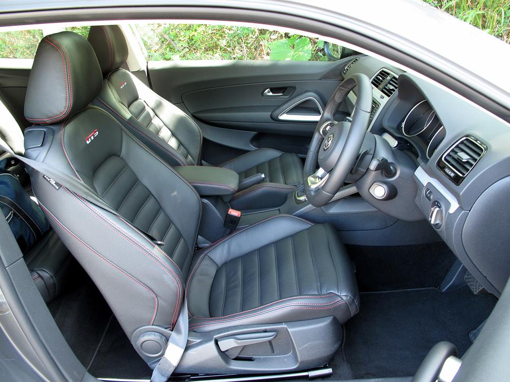 平玩歐洲跑車仔 Volkswagen Scriocco 230 TSI GTS