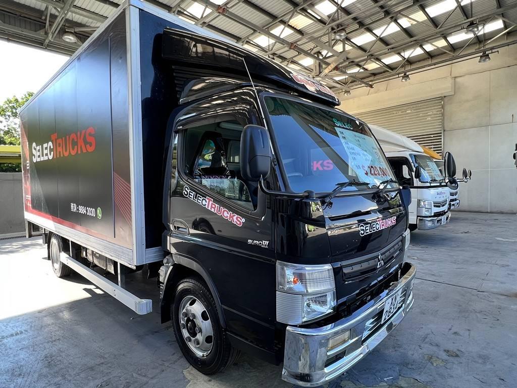 年輕易手貨車品牌 SelecTrucks