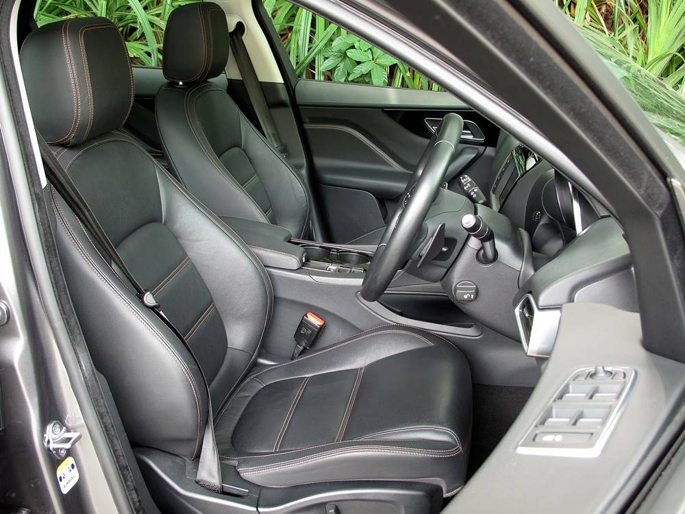 強襲 Jaguar F-PACE 35t Prestige