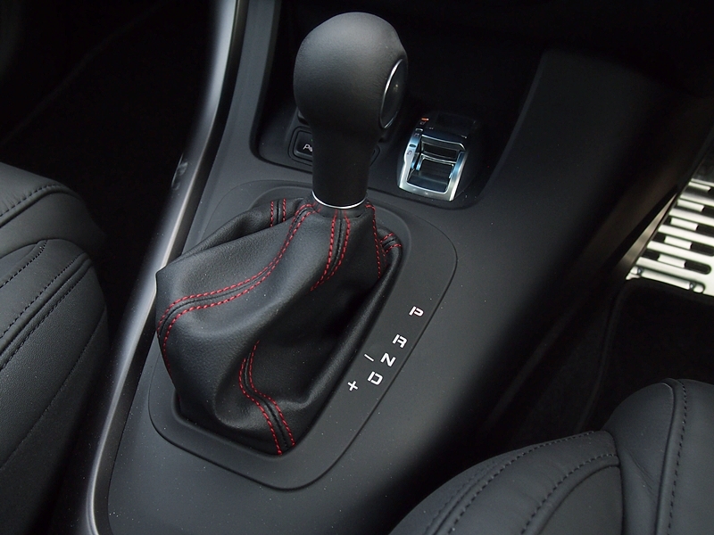 意大利情人 - 2015 Alfa Romeo Giulietta 1.8T QV