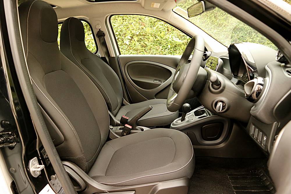 抵玩四座電動車 smart forfour Electric Drive