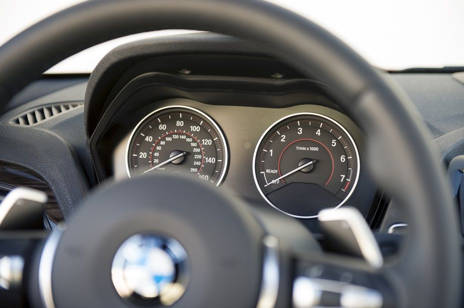新一代終極駕駛機器 - 2014 BMW M235i