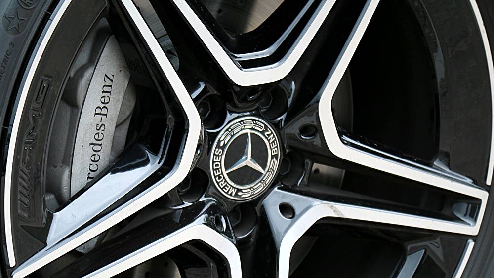 新力量 Mercedes-Benz CLS 450 4MATIC