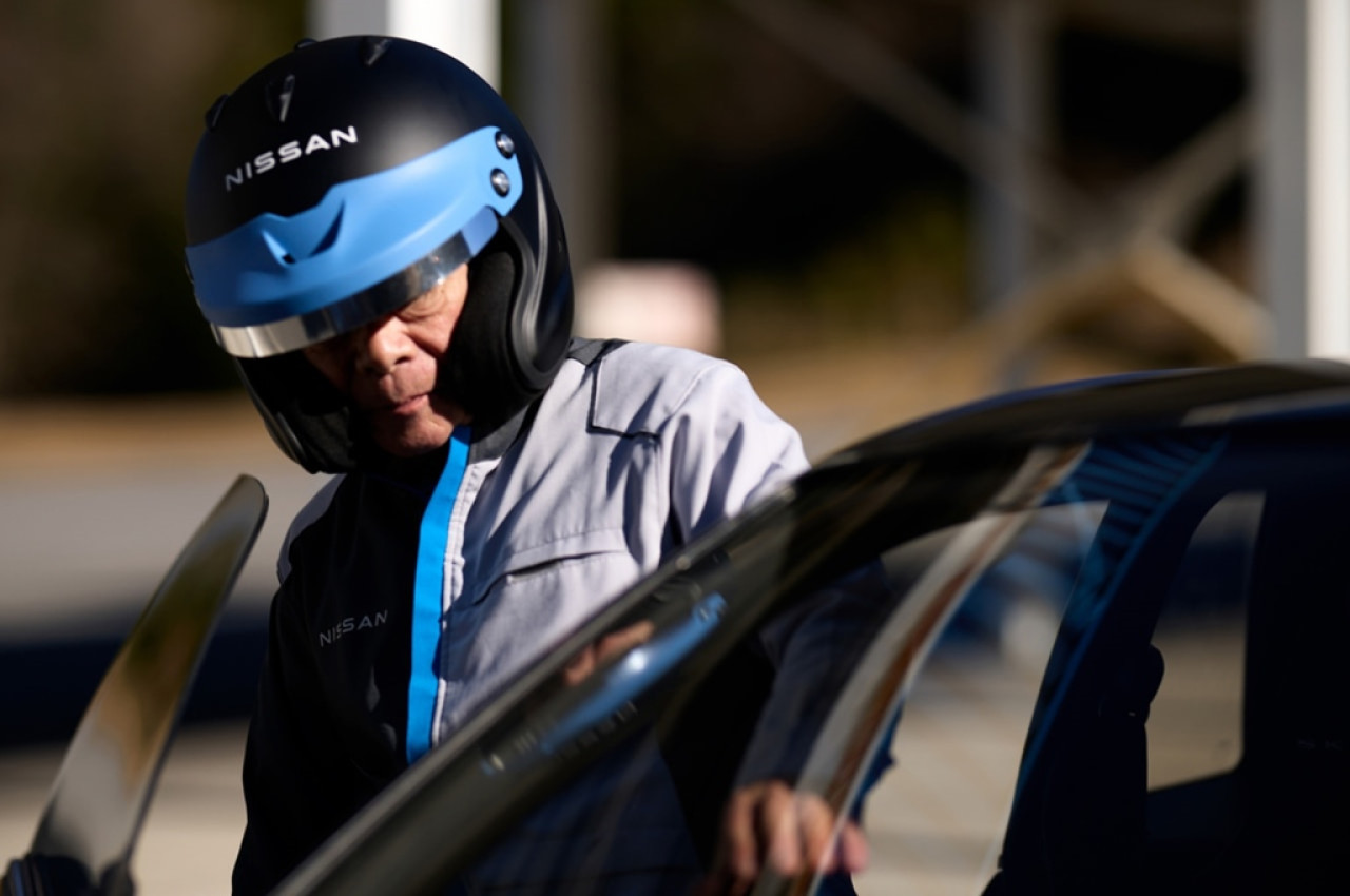 日產更邀請了資深車手加藤博義 Hiroyoshi Kato 進行測試及微調。
