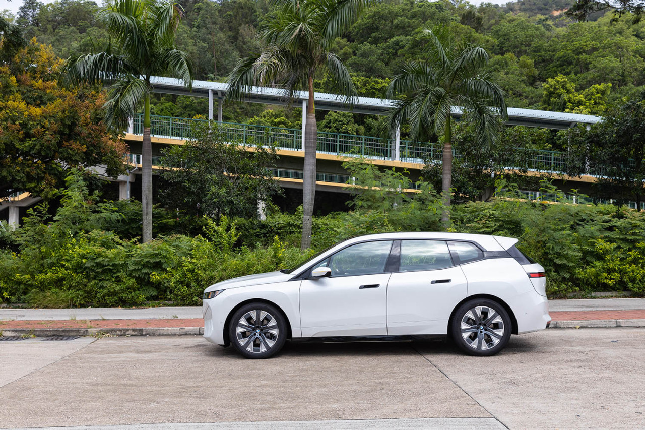 早買早享受 BMW iX xDrive45