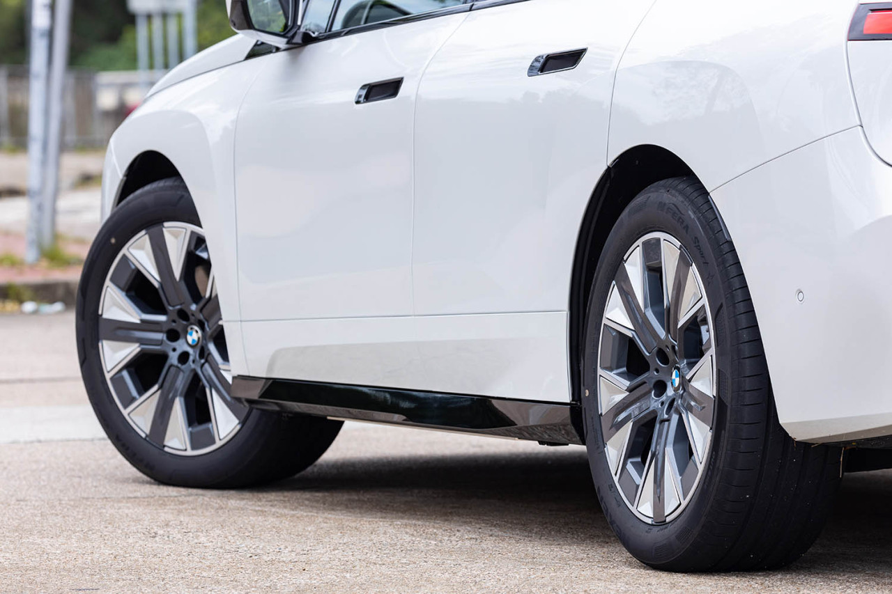 早買早享受 BMW iX xDrive45