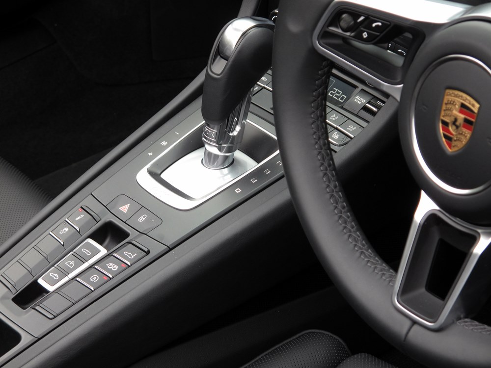 昇華 Porsche 911 Carrera 4S Cabriolet