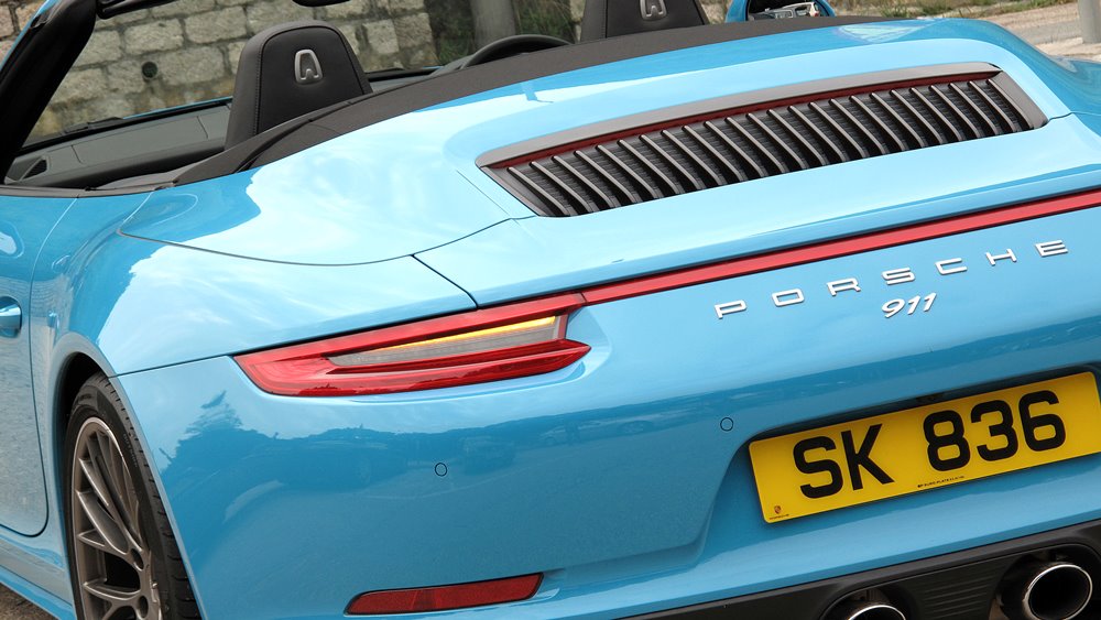 昇華 Porsche 911 Carrera 4S Cabriolet