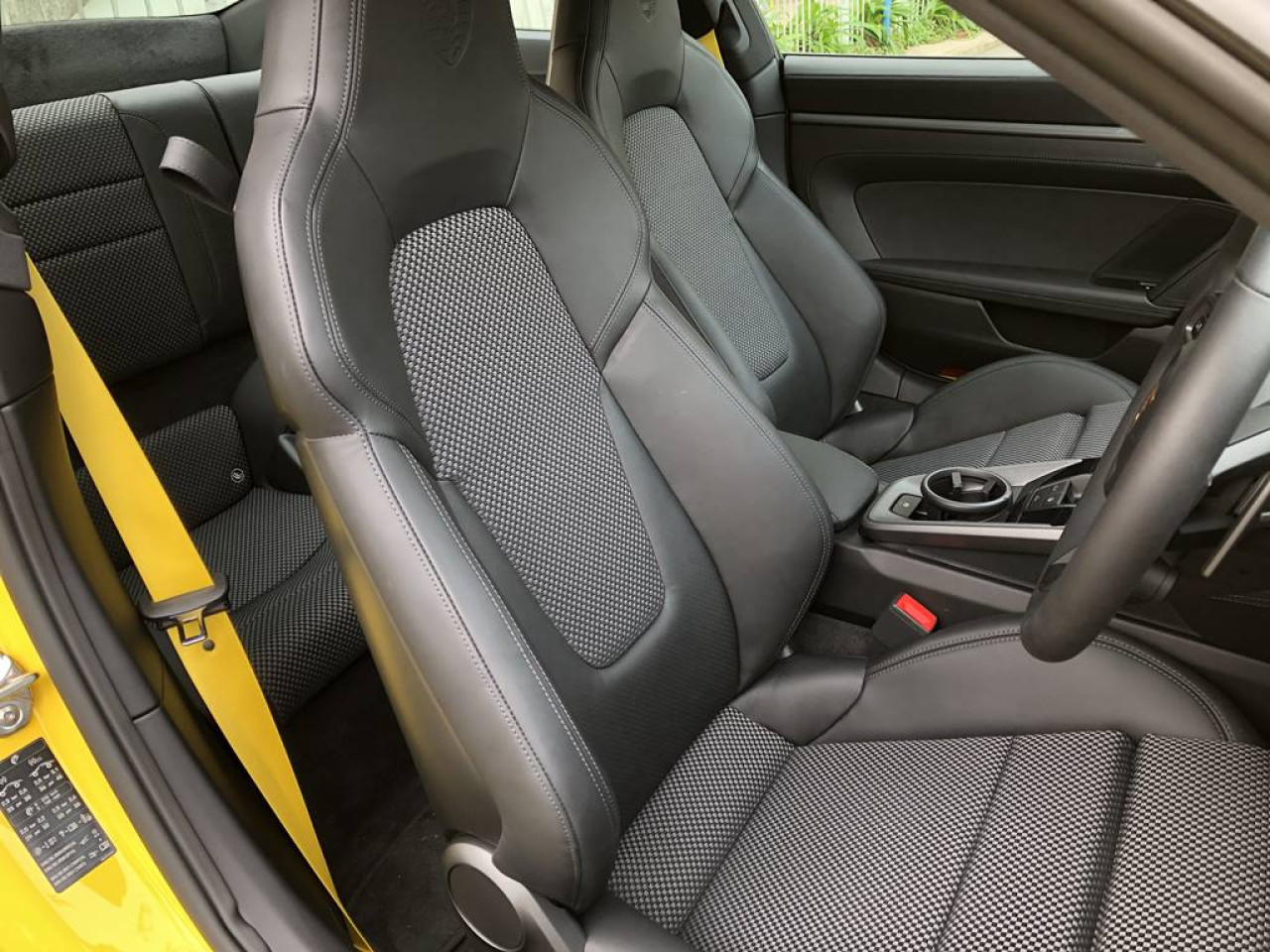 更上一層樓 Porsche 911 試車報告