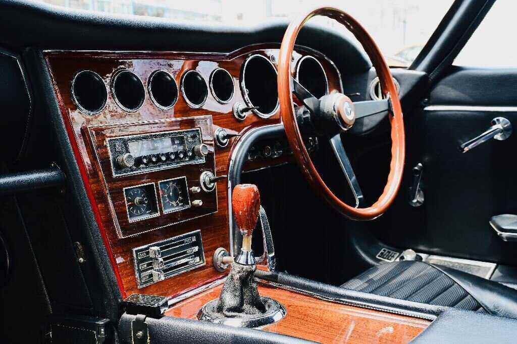 最貴的日本車Toyota 2000GT