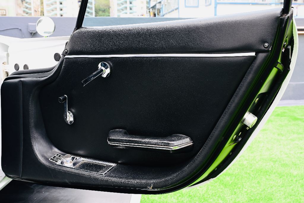 最貴的日本車Toyota 2000GT