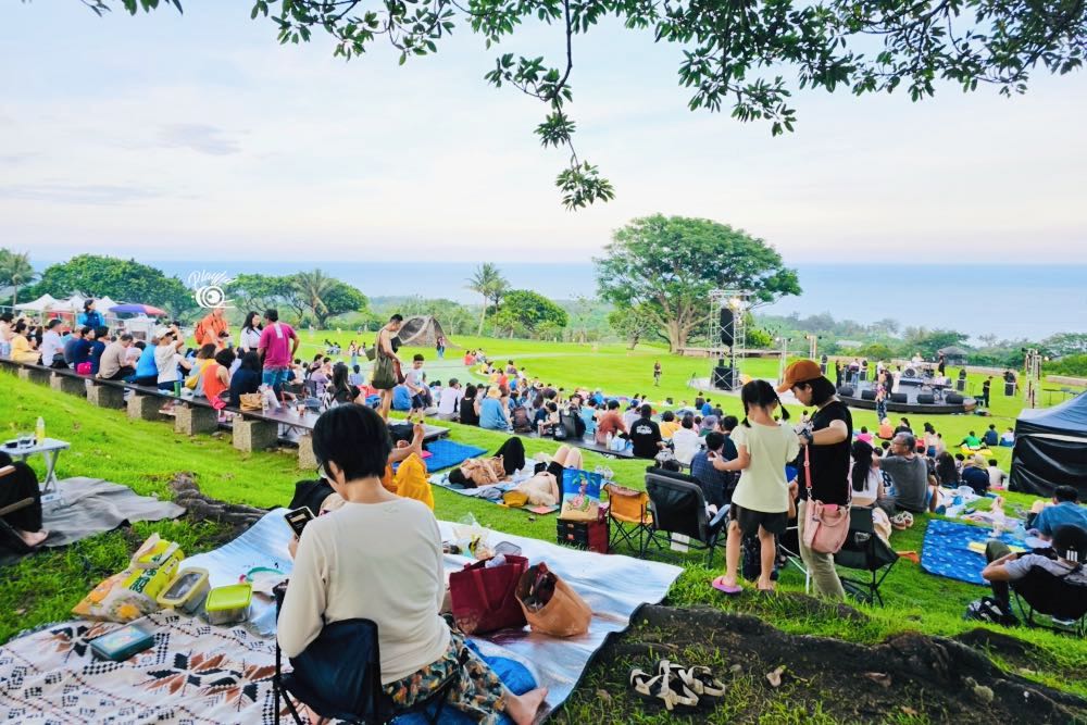 月光。海音樂會 --- 台東海邊的相約