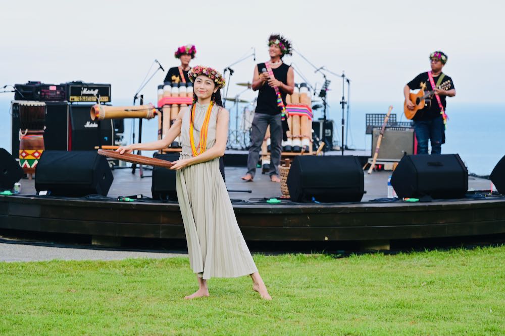 月光。海音樂會 --- 台東海邊的相約