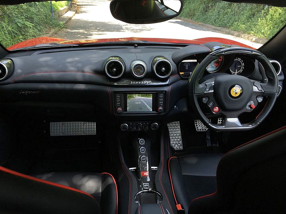 有驚喜 Ferrari California T Handling Speciale