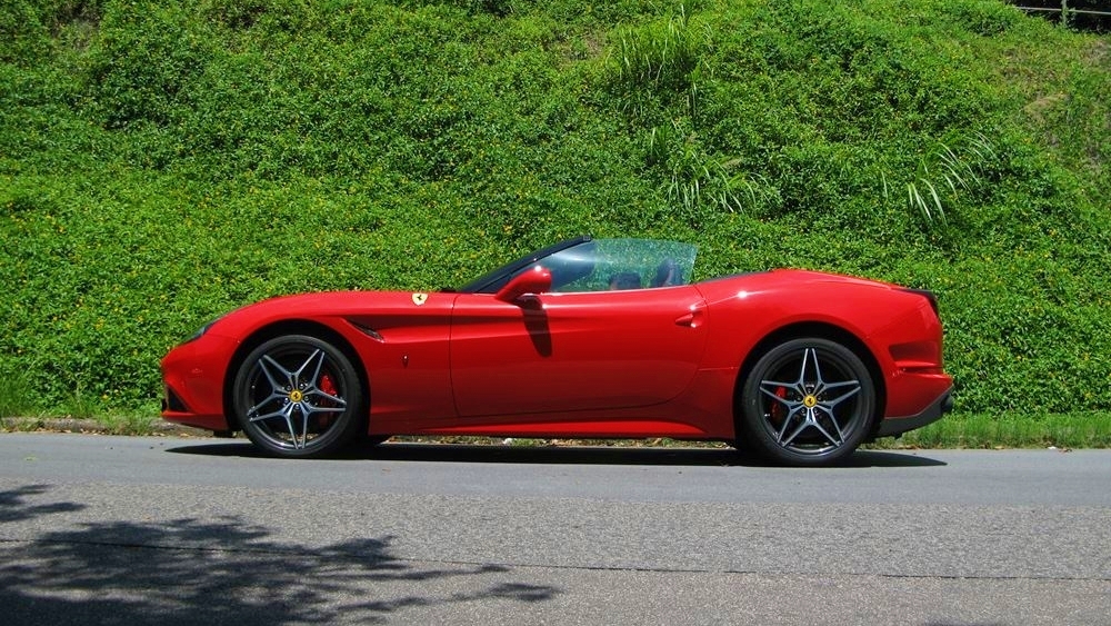 有驚喜 Ferrari California T Handling Speciale